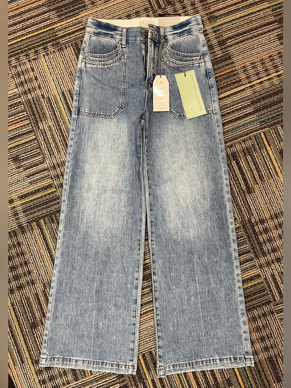 Saige 11/30 Wide Leg Women's Jeans - Light Blue Wash